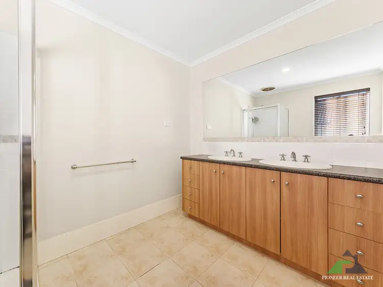 Fifth view of Homely house listing, 25 Eureka Crescent, Narre Warren South VIC 3805