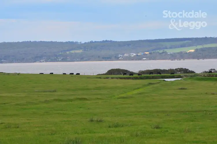 86 Bayview Avenue, Tenby Point VIC 3984