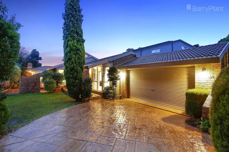 48 Settlers Hill Crescent, Croydon Hills VIC 3136