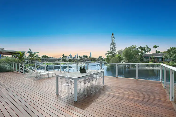 129 Campbell Street, Sorrento QLD 4217