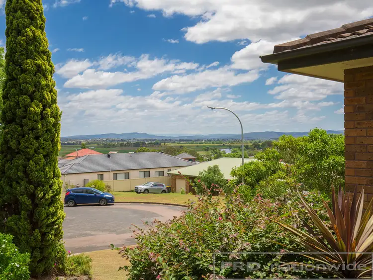 Second view of Homely house listing, 5 Macgregor Close, Tenambit NSW 2323