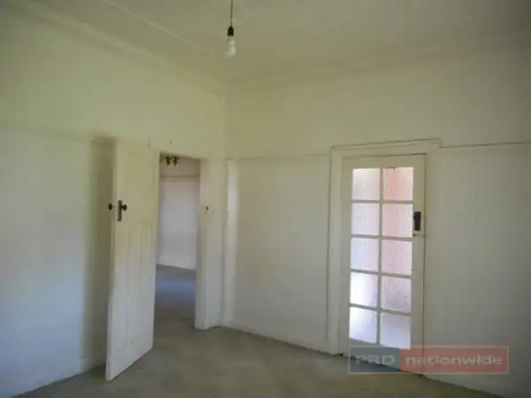 Fifth view of Homely house listing, 185 Wynyard Street, Tumut NSW 2720