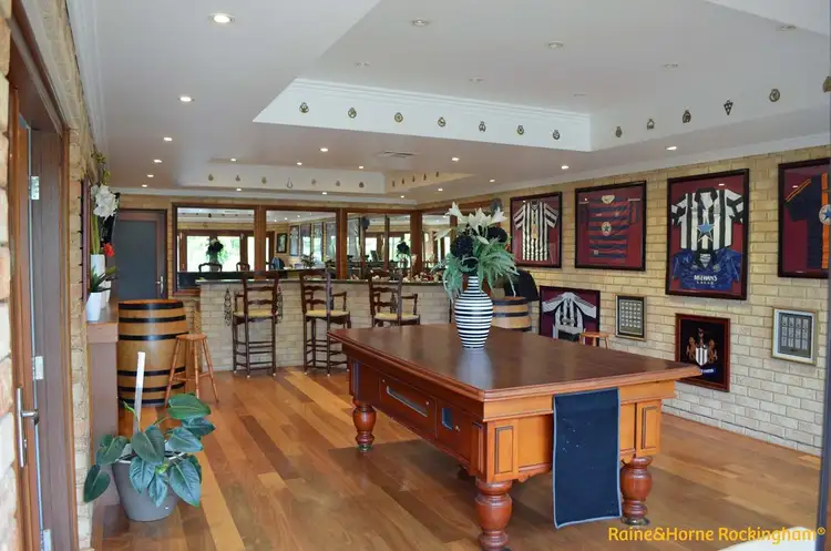 6 Hughes Court, Safety Bay WA 6169