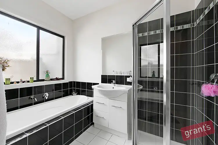 Fourth view of Homely unit listing, 2/2 Johnston Avenue, Eumemmerring VIC 3177