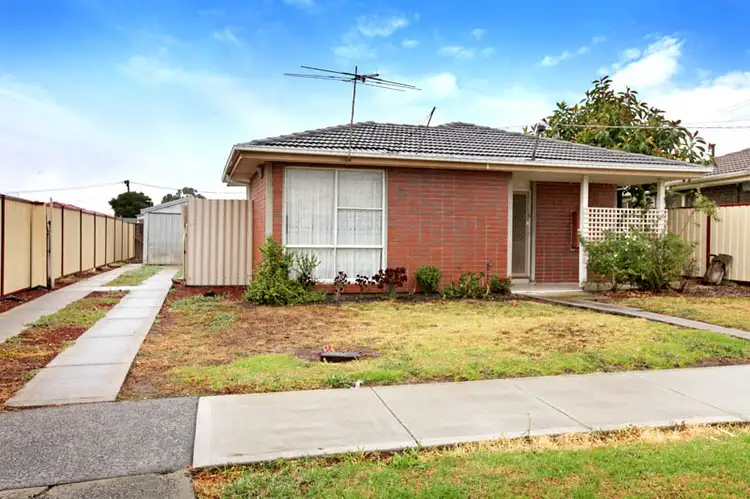 Second view of Homely house listing, 29 Oakwood Road, Albanvale VIC 3021