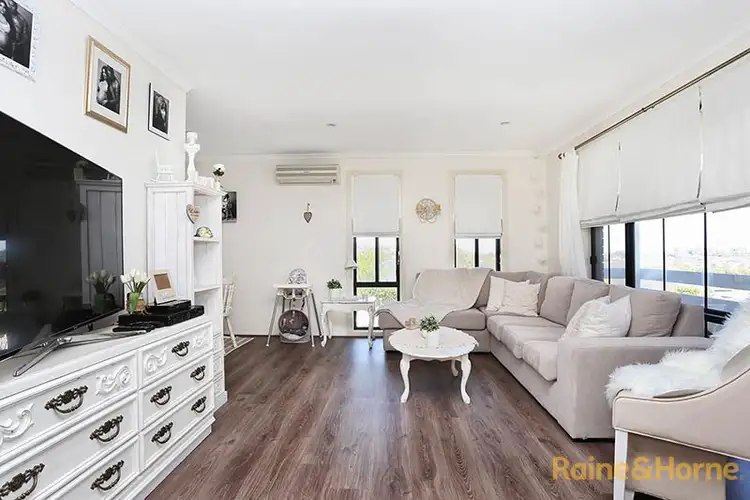 Fifth view of Homely house listing, 3 Luca Place, Pakenham VIC 3810