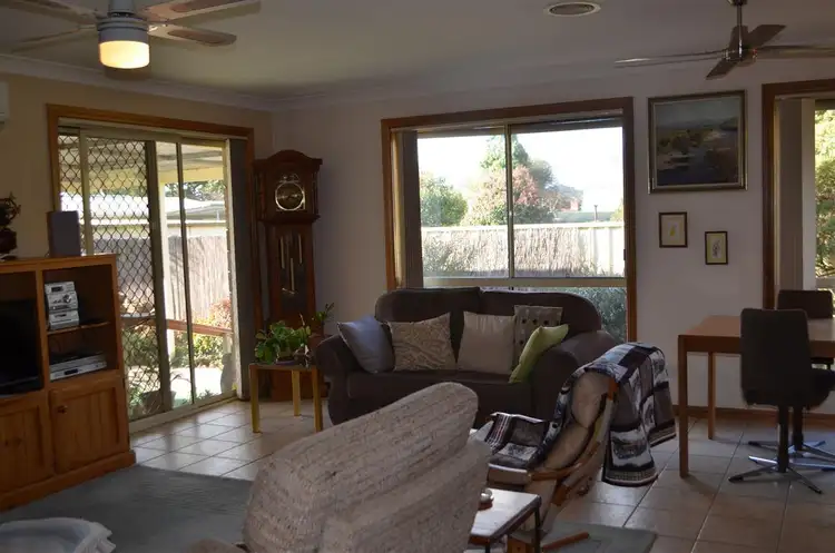 Sixth view of Homely house listing, 5 Killara Crescent, Tumut NSW 2720