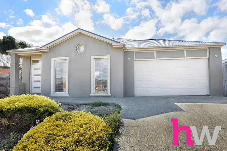 15 Thwaites Close, Highton VIC 3216