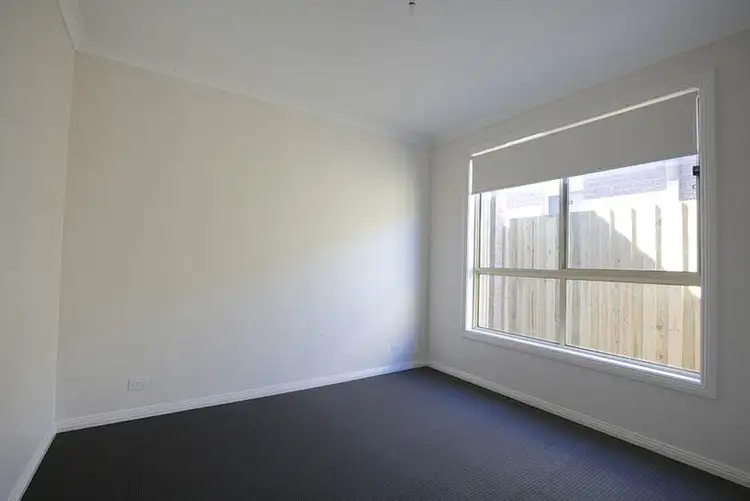 Seventh view of Homely house listing, 30 Canopus Crescent, Lara VIC 3212