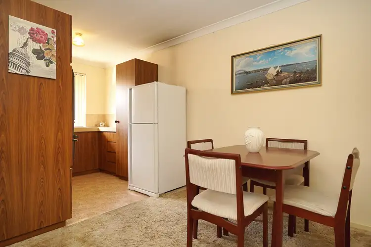 2/35-37 Waverley Street, Dianella WA 6059