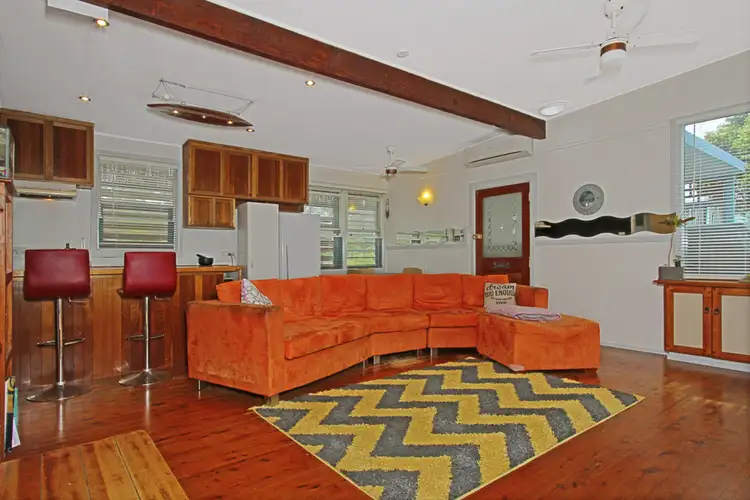 2 Pleasurelea Drive, Sunshine Bay NSW 2536