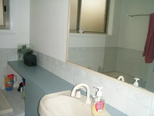 Fifth view of Homely unit listing, 1 Collier St, Echuca VIC 3564