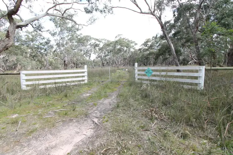81A Browns Road, Dereel VIC 3352