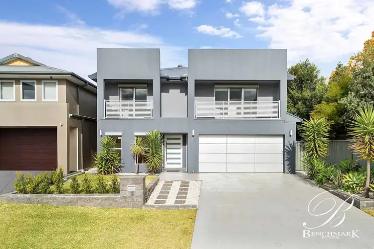 28 Elata Court, Wattle Grove NSW 2173