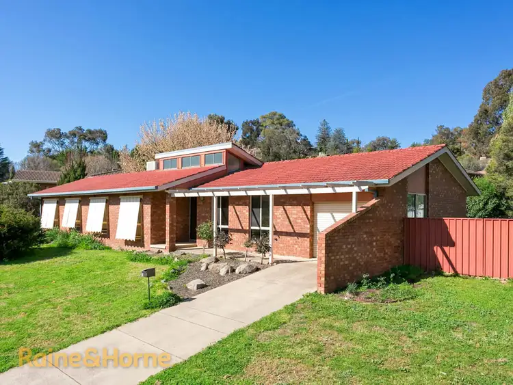 1 Emu Place, Kooringal NSW 2650