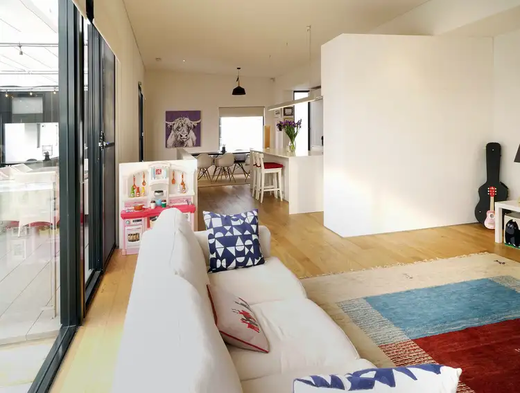 Sixth view of Homely house listing, 5 Rochfort Way, Fremantle WA 6160