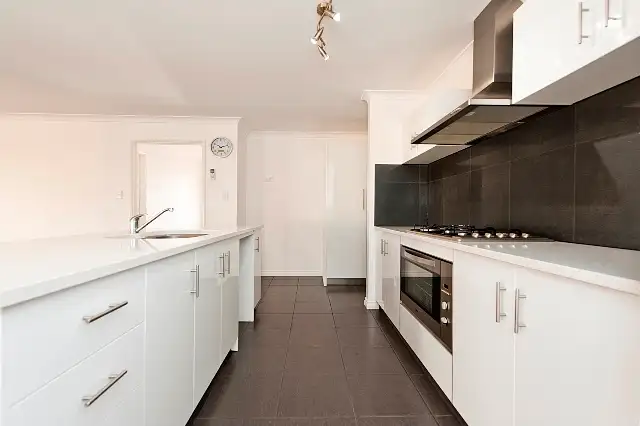 Fifth view of Homely house listing, 33 Wem Mews, High Wycombe WA 6057