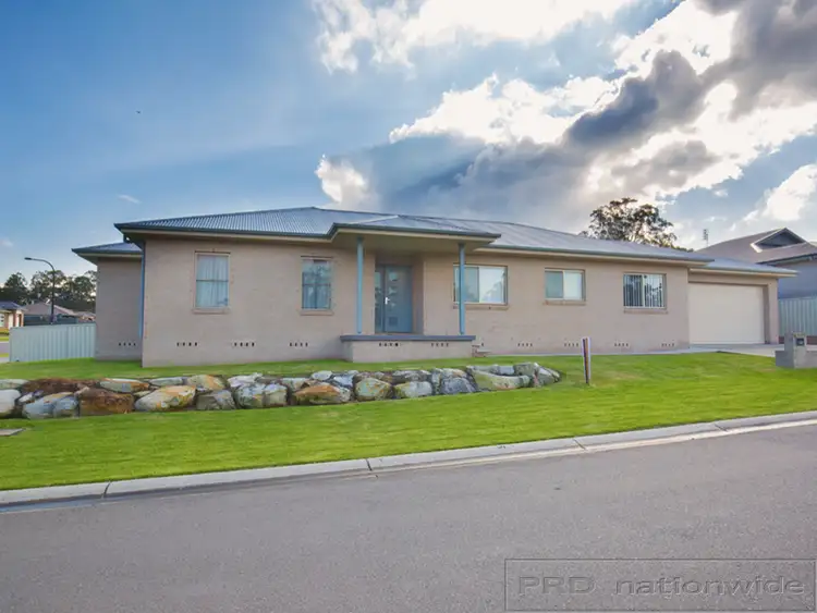 18 Johnson Drive, East Maitland NSW 2323