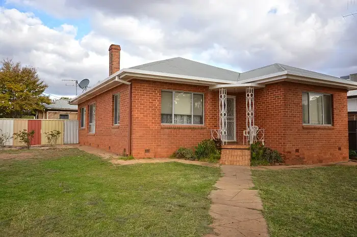 83 Kookora Street, Griffith NSW 2680