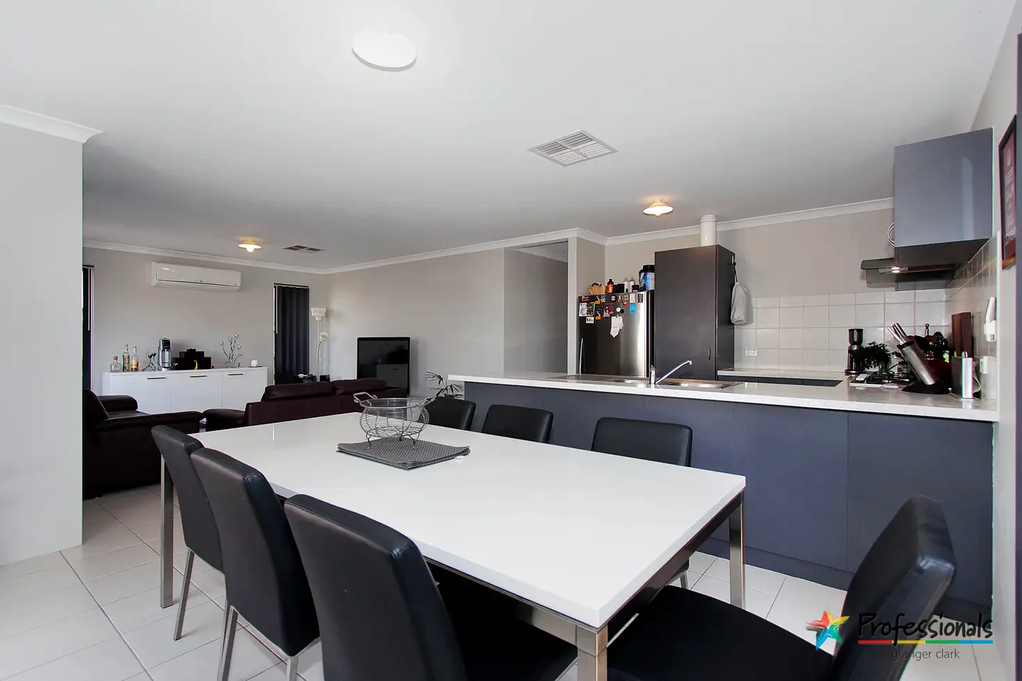 Main view of Homely house listing, 1/6 Malting Court, Canning Vale WA 6155