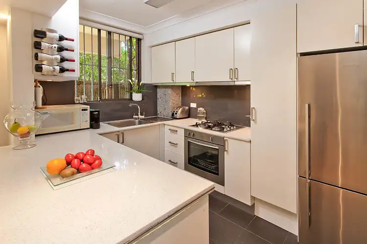 Fifth view of Homely apartment listing, 2/1 Paling Street, Cremorne NSW 2090