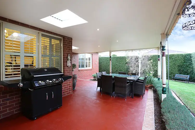 Fifth view of Homely house listing, 5 Mandurah Chase, Berwick VIC 3806