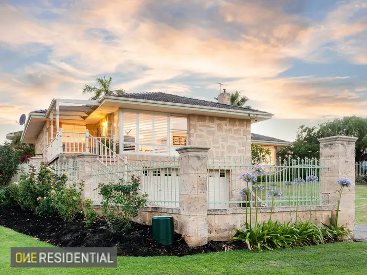 23 McCoy Street, Melville WA 6156
