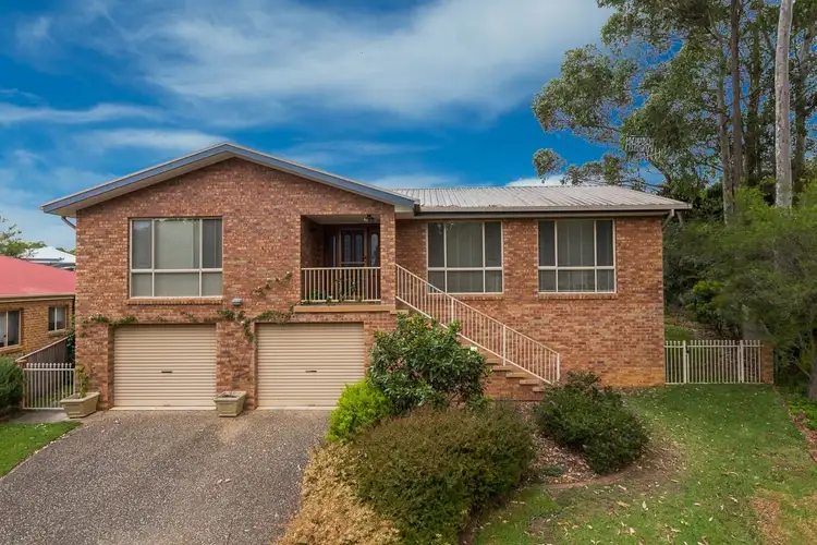 5 Gray Place, Sunshine Bay NSW 2536