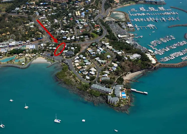 20 Broadwater Ave, Airlie Beach QLD 4802