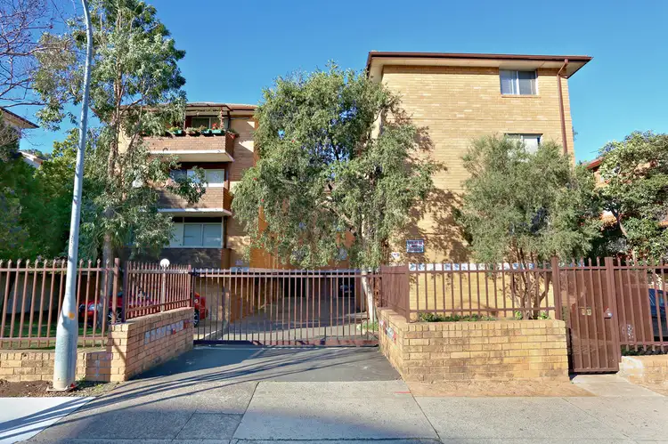 16/30 Goulburn Street, Liverpool NSW 2170