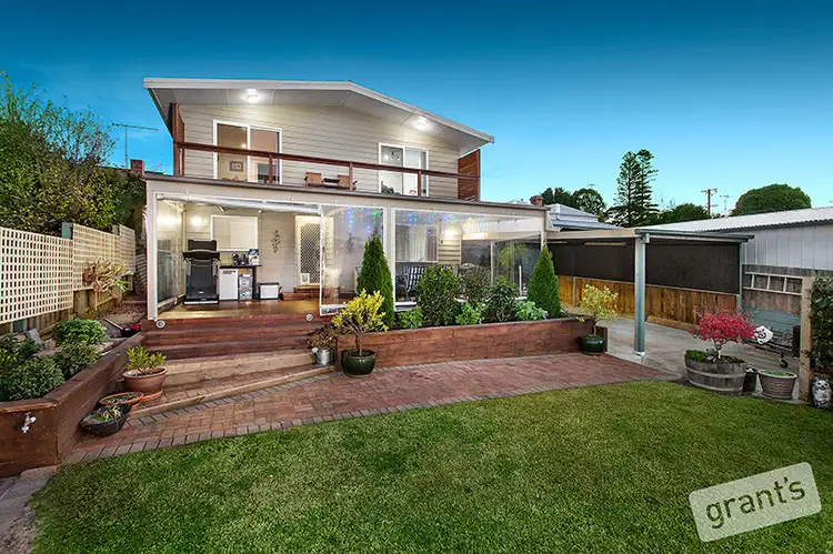 9 Lardner Road, Drouin VIC 3818