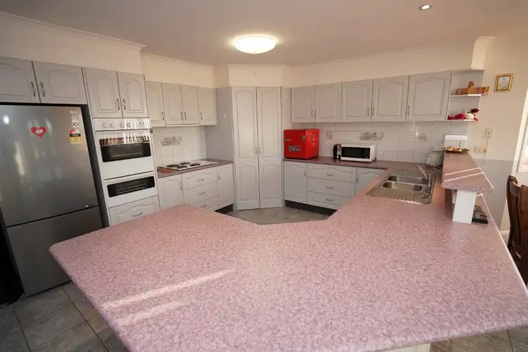 Seventh view of Homely house listing, 1 Homestead Court North,, Griffith NSW 2680