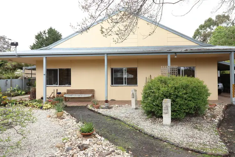 39 Snodgrass St, Yea VIC 3717
