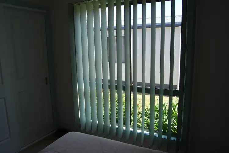 Seventh view of Homely house listing, 5 / 86 Golf Links, Lakes Entrance VIC 3909