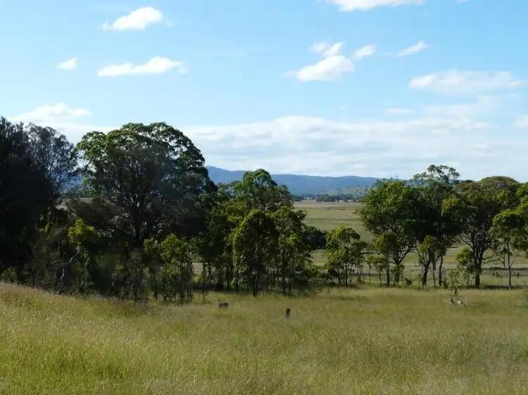 1 Haddocks Road, Tenterfield NSW 2372