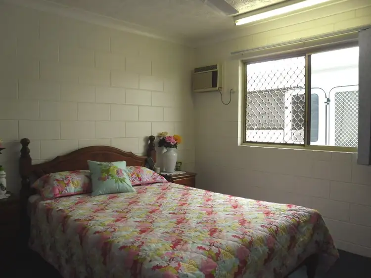 Fifth view of Homely unit listing, 1/32 Doncaster Way, Mount Louisa QLD 4814