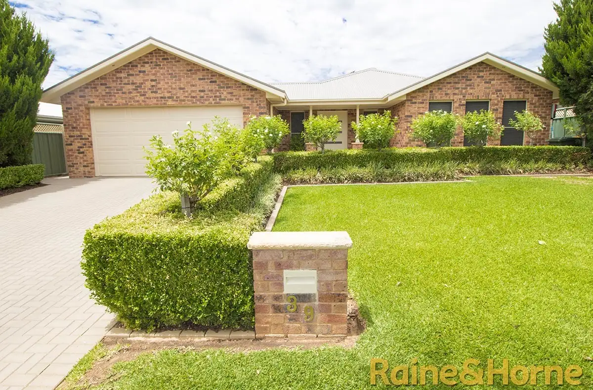 Main view of Homely house listing, 39 Cypress Point Drive, Dubbo NSW 2830
