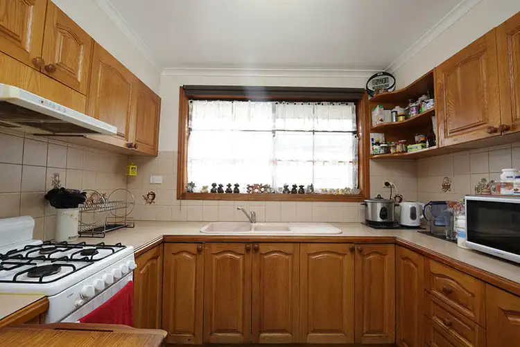 Third view of Homely house listing, 1/5 Corvi Court, Lara VIC 3212