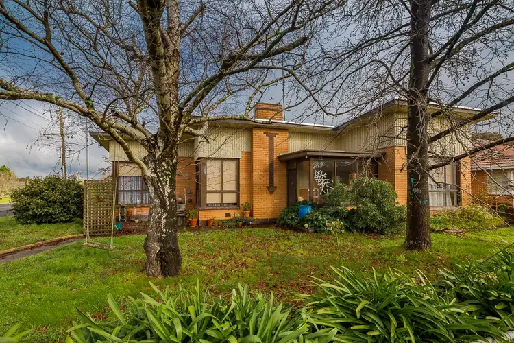 72 Clunes Road, Creswick VIC 3363