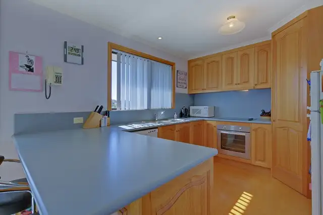 Third view of Homely house listing, 2/6 Stevens Place, Park Grove TAS 7320