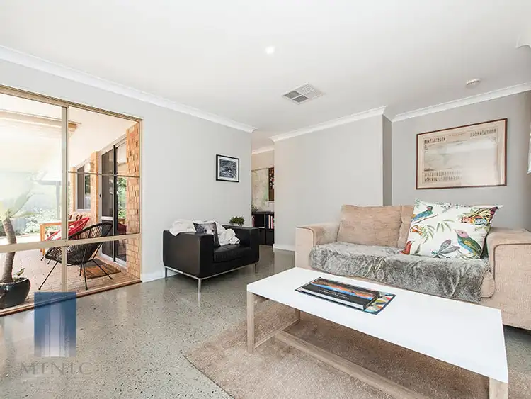 Fifth view of Homely house listing, 6 Sander Court, Bentley WA 6102