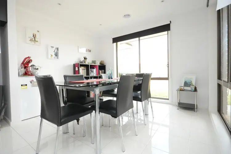Fifth view of Homely house listing, 6 BROLGA STREET, Bairnsdale VIC 3875
