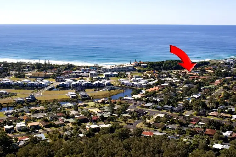 Second view of Homely semi-detached listing, 1/40 Hastings Road, Cabarita Beach NSW 2488