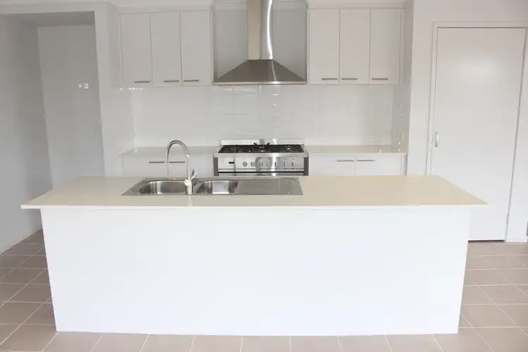 Seventh view of Homely house listing, 28 Phillip Hyland Drive, Yarrawonga VIC 3730