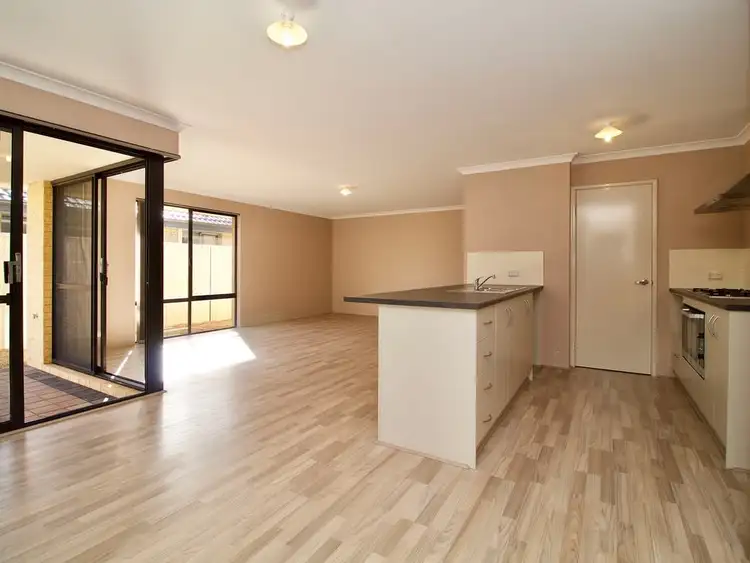 Fifth view of Homely house listing, 7 Buttermere Approach, Waikiki WA 6169