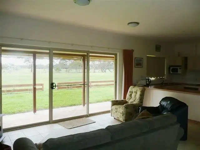 Fifth view of Homely apartment listing, Apartment 2 40 Railway Terrace, Beachport SA 5280