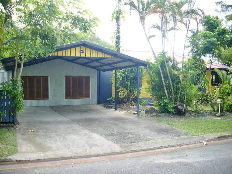 55 Upper Perkins Street, Manoora QLD 4870