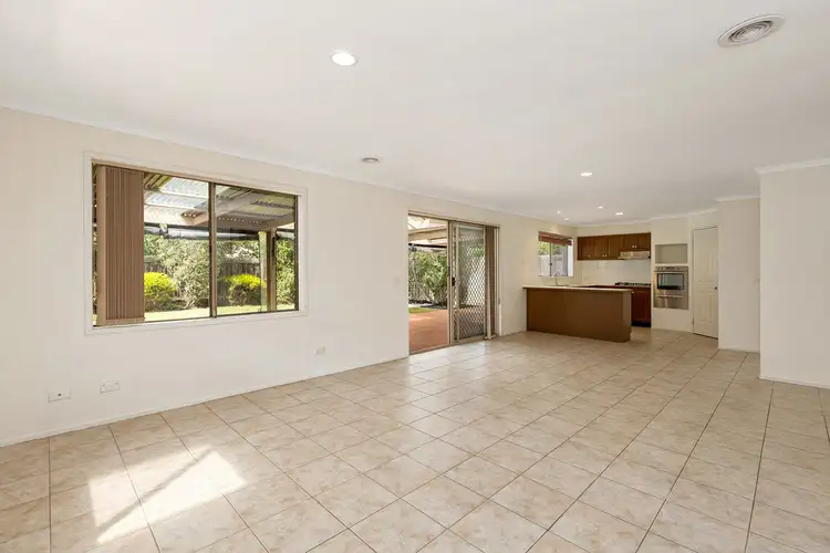 Seventh view of Homely house listing, 35 William McPherson Crescent, Seabrook VIC 3028