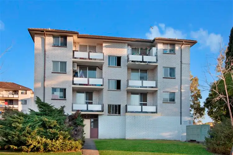 41/118-124 Longfield St, Cabramatta NSW 2166