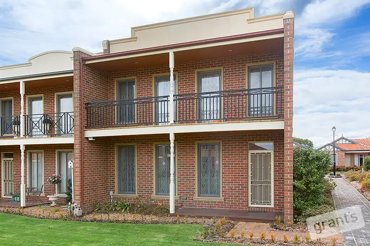 31/18 Marlesford Crescent, Berwick VIC 3806
